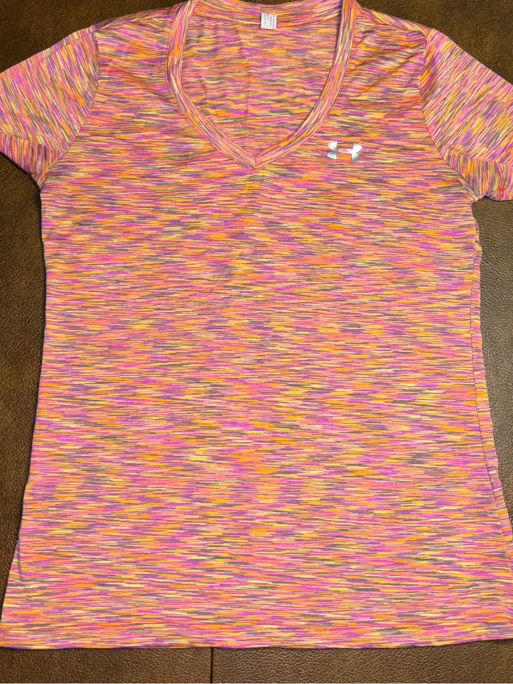 Under Armour HeatGear Pink Orange Space Dye V-Neck‎ Athletic Tee Small